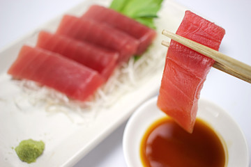 マグロの刺身