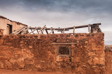 Verfallene Nebengebäude neben dem Herrenhaus in La Olivia