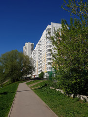 Fototapeta na wymiar city landscape in an ecologically clean place in Khimki, Russia