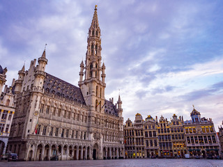 Fototapeta na wymiar Grand Place early in the morning in Brussels, Belgium