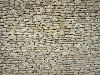 Alte Trockenmauer aus Bruchsteinen