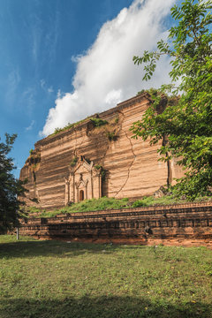 Pahtodawgyi Pagoda, Mingun, Mandalay region, Myanmar