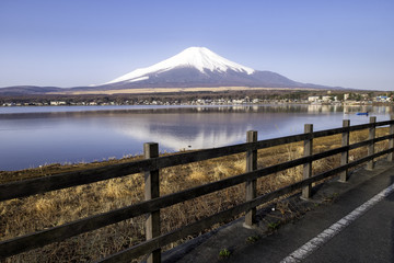 Morning life around Yamana lake // Mt.Fuji Japan