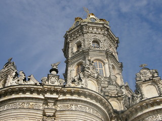 Obraz premium Architecture belief building building exterior built structure day history Low angle view Nature no people ornate outdoors Place of worship religion sky Spirituality the past tower travel destinations
