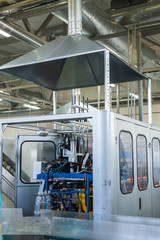Water factory - Water bottling line for processing and bottling pure spring water into small bottles