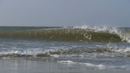 Wellen am Strand von Borkum