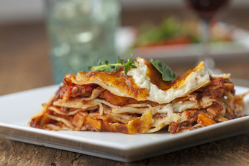 Nahaufnahme einer Lasagne