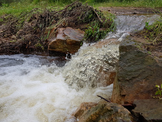 Acqua di torrente
