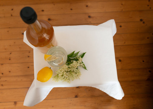 Hollersaft 이미지 – 찾아보기 94 스톡 사진, 벡터 및 비디오 | Adobe Stock