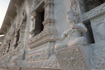 Beautiful Chinese-Thai temple stlye