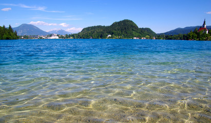 Fototapeta premium Lake Bled and mountains.
