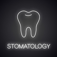 Healthy tooth neon light icon