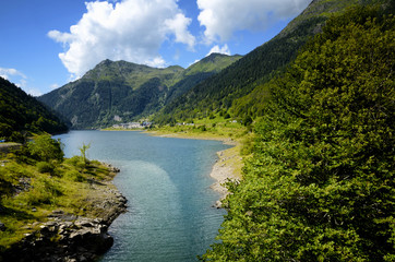 Fototapeta na wymiar Fabreges lake in Ossau Valley in French Pyrenees.