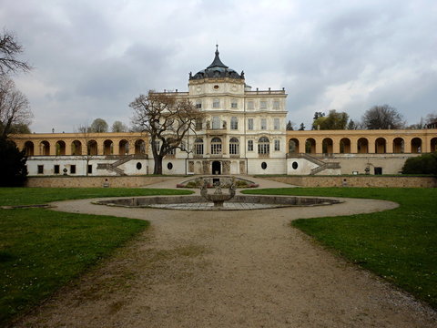  Chateau Ploskovice