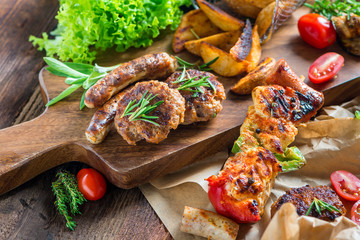 Barbecue - Grillen - Fleisch - Catering - Buffet