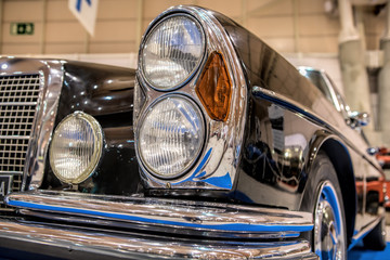 Headlight lamp of retro classic car vintage style