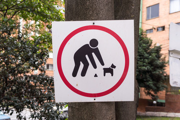 Panneau interdiction déjections canines