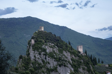 Fototapeta na wymiar Burg von Arco in Trentino Italien