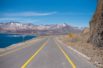 Carretera laguna del maule