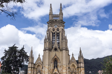 Fototapeta na wymiar Basilique Nuestra Señora de Lourdes, Chapinero, Bogota