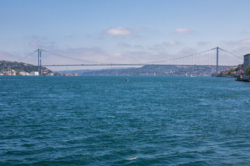 Brücke für Autos. Auf dem Bosporus, Istanbul