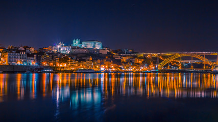 Ponte Louis, Porto bei Nacht, Langzeitbelichtung