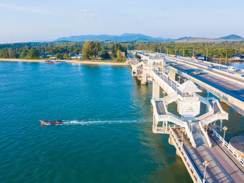 Fototapeta Aerial view of Sarasin Bridge, The bridge is a between Phang Nga and Phuket
