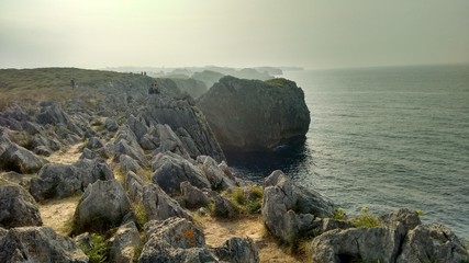 acantilado costa del mar