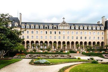 Obraz premium The Saint George Palace garden in Rennes, France