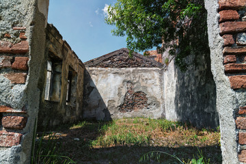 Reportage borgo abbandonato di Rogudi antico