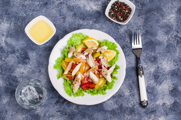 Fish fillet with raw vegetables