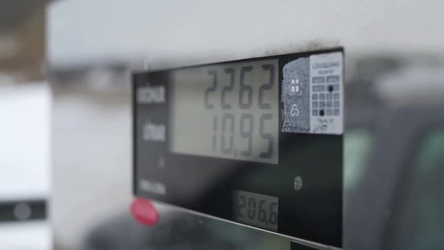 the gas station counts liters.