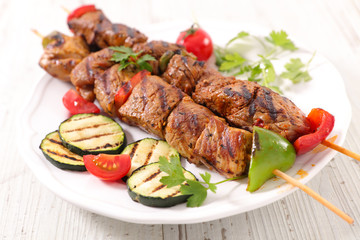 grilled beef and zucchini barbecue