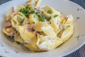 Tortellini alla Panna