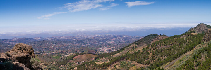 Obraz premium Aussicht über die Berge auf der Kanarischen Insel Gran Canaria