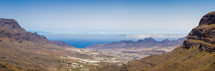 Aussicht &uuml;ber die Berge auf der Kanarischen Insel Gran Canaria