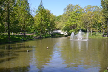 Obraz premium Leopold Park Lake w Ostendzie w Belgii