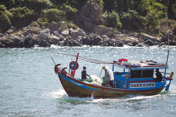 ancient boats, fishermen's boats in Vietnam, fishing at sea, fishing