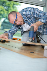 floor setter using jigsaw