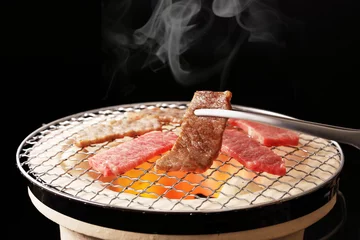 Türaufkleber 焼肉　Yakiniku. Is the Japanese version of Korean BBQ. © Nishihama