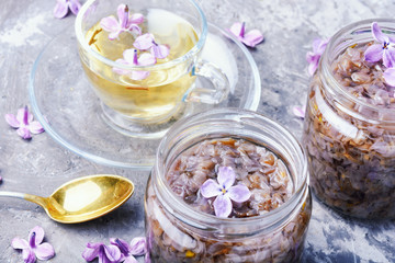 Obraz na płótnie Canvas Homemade jam from the lilac