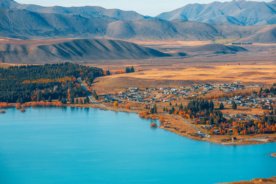 Lake Tekapo lookout from Mountain John