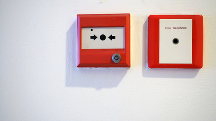 Reset table Manual Call Point and Fire alarm and telephone equipment use warning when on fire for emergency alert and security evacuation.