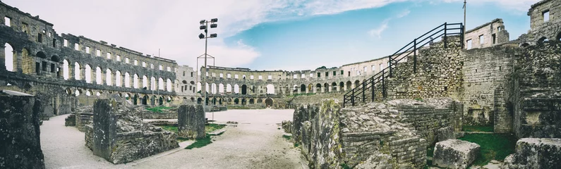 Acrylglas douchewanden met foto Artistiek monument Roman amphitheater in Pula, Croatia