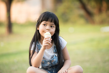 kid with ice cream