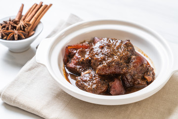 pork stew with herb