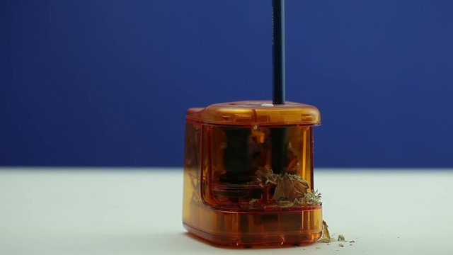 Temperamatite a batteria