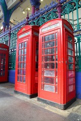 Fototapeta na wymiar Red telephone, London