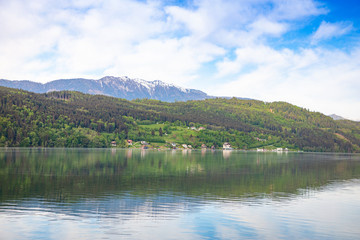 Fototapeta na wymiar View of Lake Ossiacher See, lake in carinthia in south of Austria