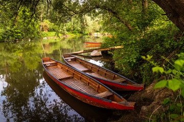 Natur, Wasser und Boote